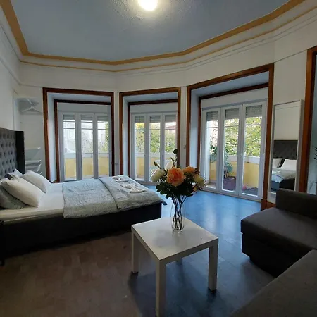 Don Alvares Гостьовий будинок Лісабон