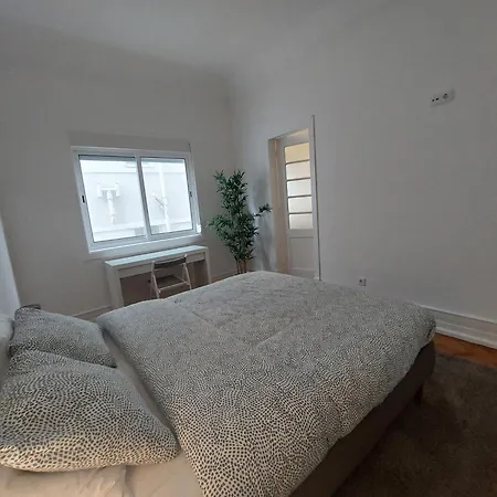 Don Alvares * Lisboa